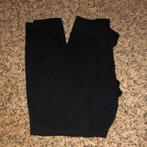 Black leggings
